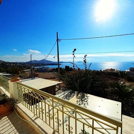 Villa "Eva" - Entire Beachfront Holiday Home - 4S Agia Marina  Exteriör bild