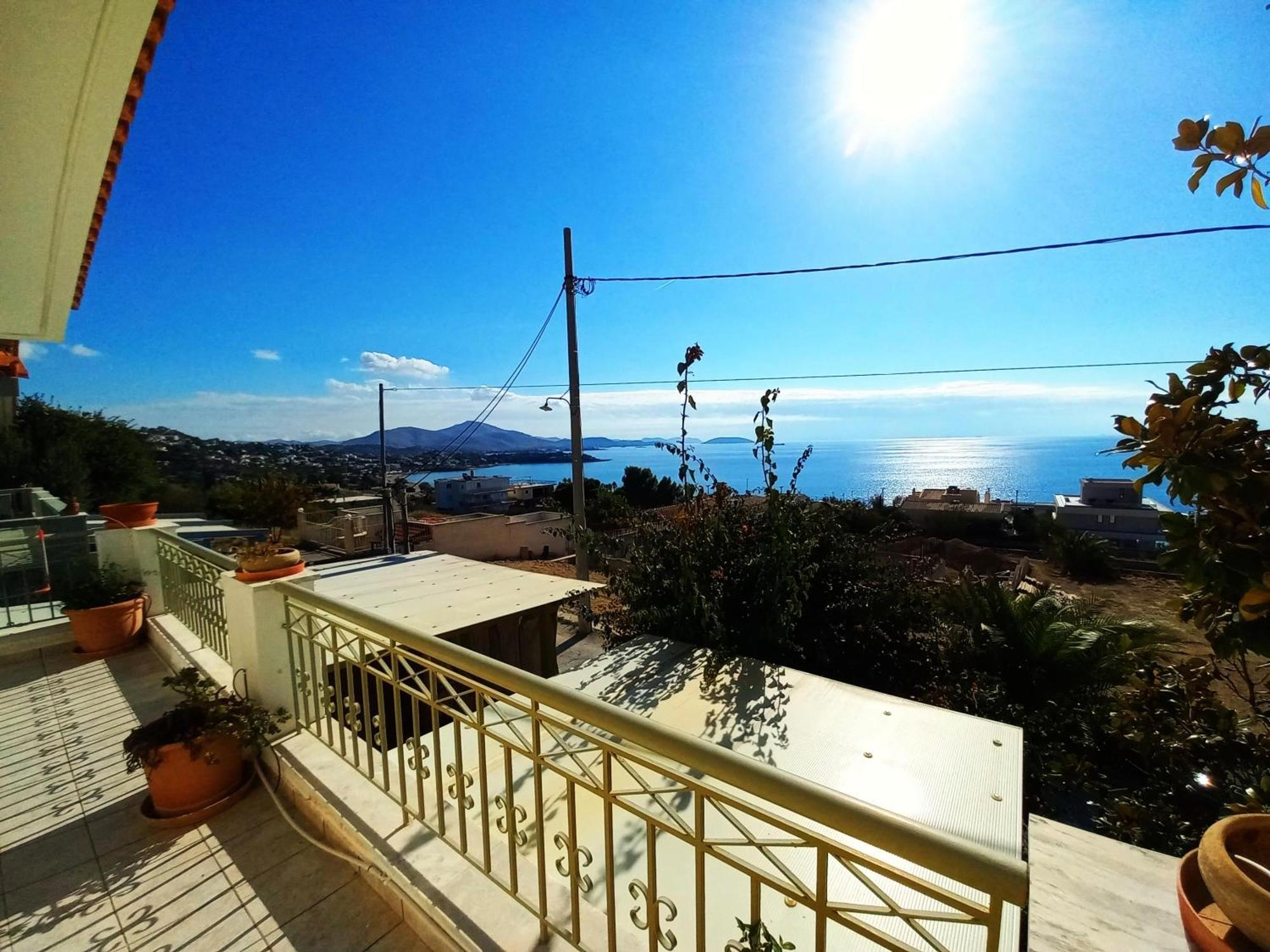 Villa "Eva" - Entire Beachfront Holiday Home - 4S Agia Marina  Exteriör bild