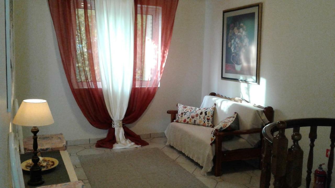 Villa "Eva" - Entire Beachfront Holiday Home - 4S Agia Marina  Exteriör bild